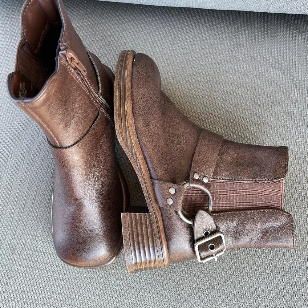 Classic Brown Kids Boots
